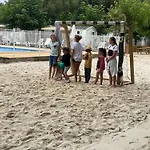 Tente Avec Terrasse, 4 Pers. - Api-1-52-2029 *