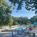مكان تخييم Tente Avec Terrasse, 4 Pers. - Api-1-52-2029 *
