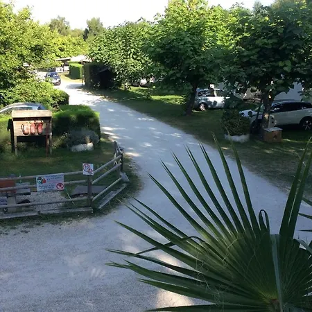 Tente Avec Terrasse, 4 Pers. - Api-1-52-2029 Parque de Campismo