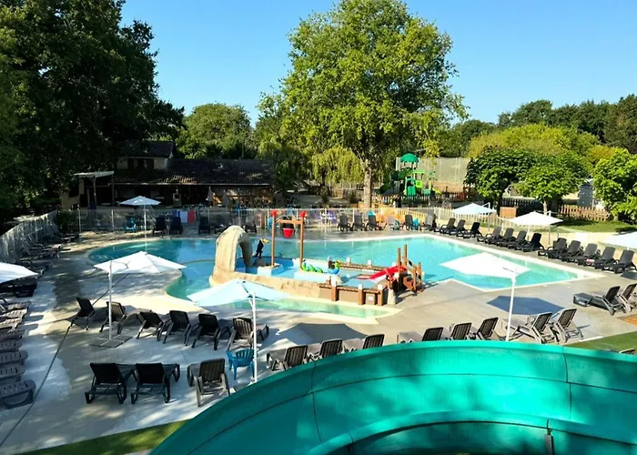 Tente Avec Terrasse, 4 Pers. - Api-1-52-2029 אתר קמפינג Grayan-et-l'Hopital